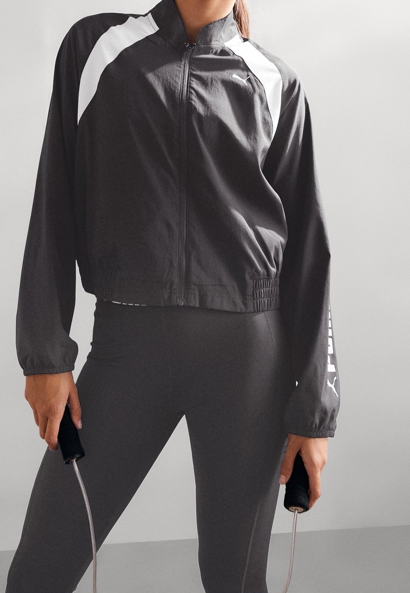 Puma Sportovní bunda - black