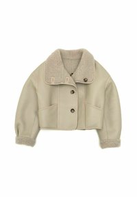 Korte leren jas in lichtbeige met een fluffy kraag en manchetten. Voorzien van drie knopen en twee zijzakken. Textuur van leerafwerking.
