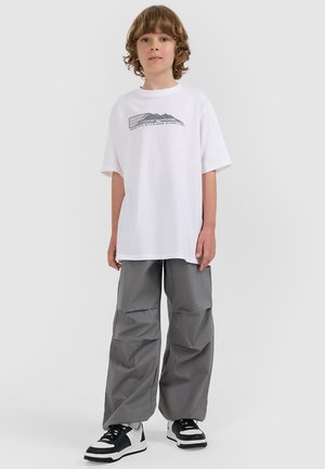 4F, - T-shirt z nadrukiem