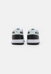 Puma GAME UNISEX - Tenisice - black/white/dewdrop