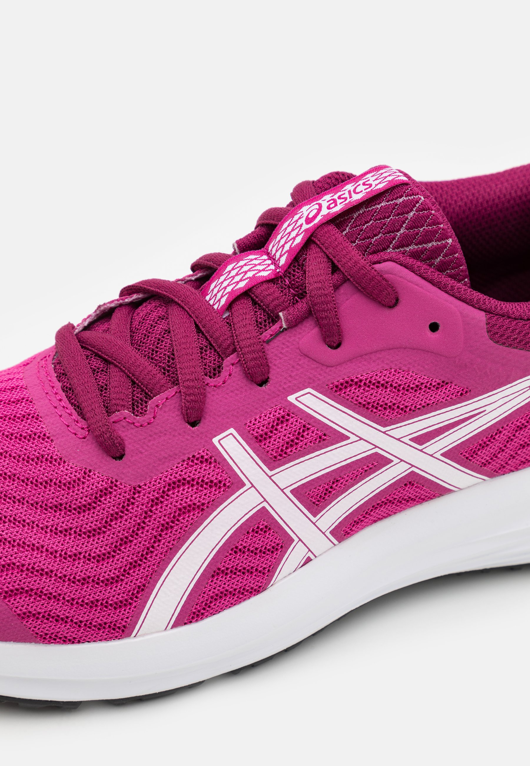 asics patriot 12 white