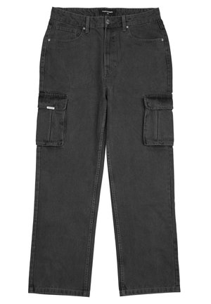 Sorte denim cargo bukser med en afslappet pasform, der har to store sidelommer, knaplukning og bæltesløjfer foran.