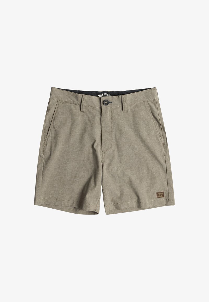 Khaki-Shorts aus strukturiertem Stoff, mit zwei Vordertaschen, einem Knopfverschluss und einem Logo-Patch am rechten Bein.