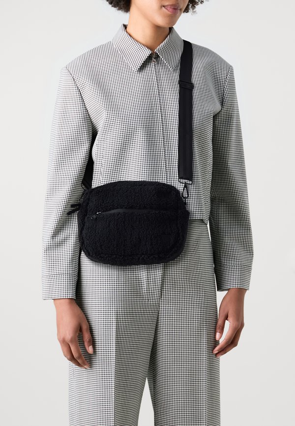 BORG CAMERA BAG UNISEX - Umhängetasche