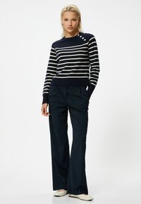 Koton - Sweter