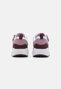 Nike Sportswear AIR MAX 1 EASYON - Sportbačiai - white/burgundy crush/light violet ore/playful pink