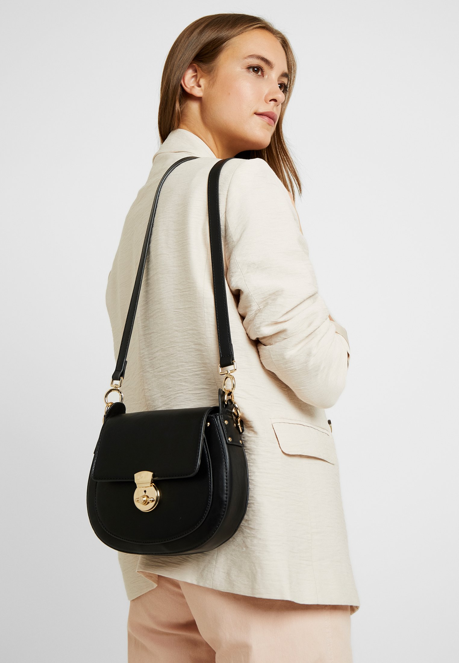 Gina Tricot JESSICA BAG Håndveske black plain Zalando.no Gina Tricot JESSIKA BAG Håndveske black Zalando.no