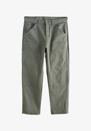 Olivkowe spodnie o luźnym kroju wykonane z bawełny, z wieloma kieszeniami, prostą nogawką i zapięciem na guzik. Teksturowana powierzchnia tkaniny.