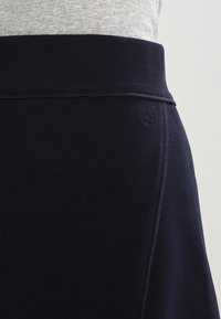 Marc O'Polo A-linjainen hame - dark blue