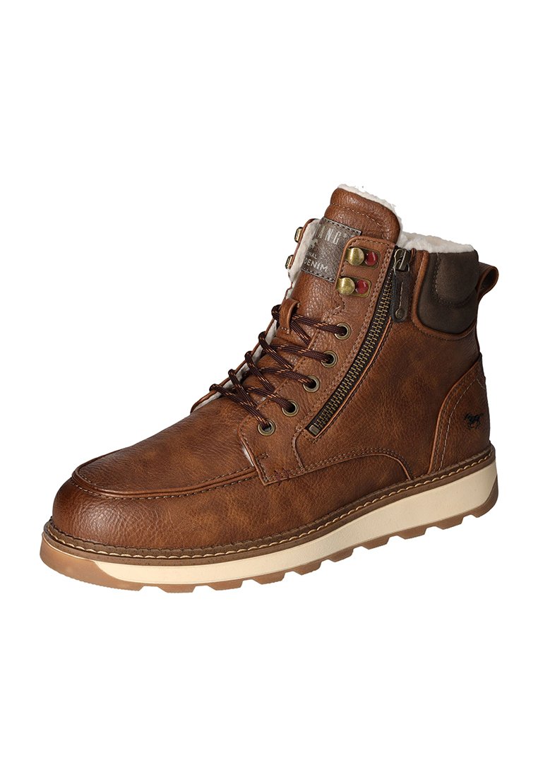 Braune Lederstiefeletten mit strukturierter Oberfläche, Schnürung vorne und seitlichem Reißverschluss. Fleece-gefüttertes Innenleben und beige Gummisohle.