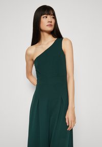 WAL G. HOPE - Kezeslábas - forest green