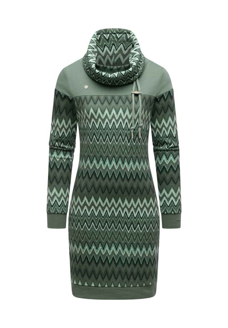 Grünes Strickkleid mit einem Schalkragen, versehen mit Zickzackmustern in verschiedenen Grüntönen, langen Ärmeln und einer taillierten Silhouette.