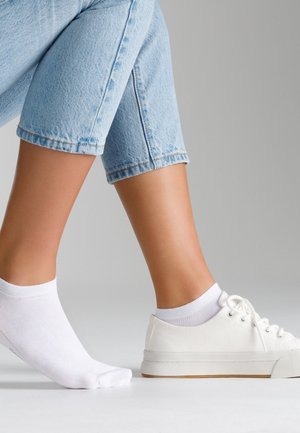 SOFT SNEAKER UNISEX 7 PACK - Socks - white