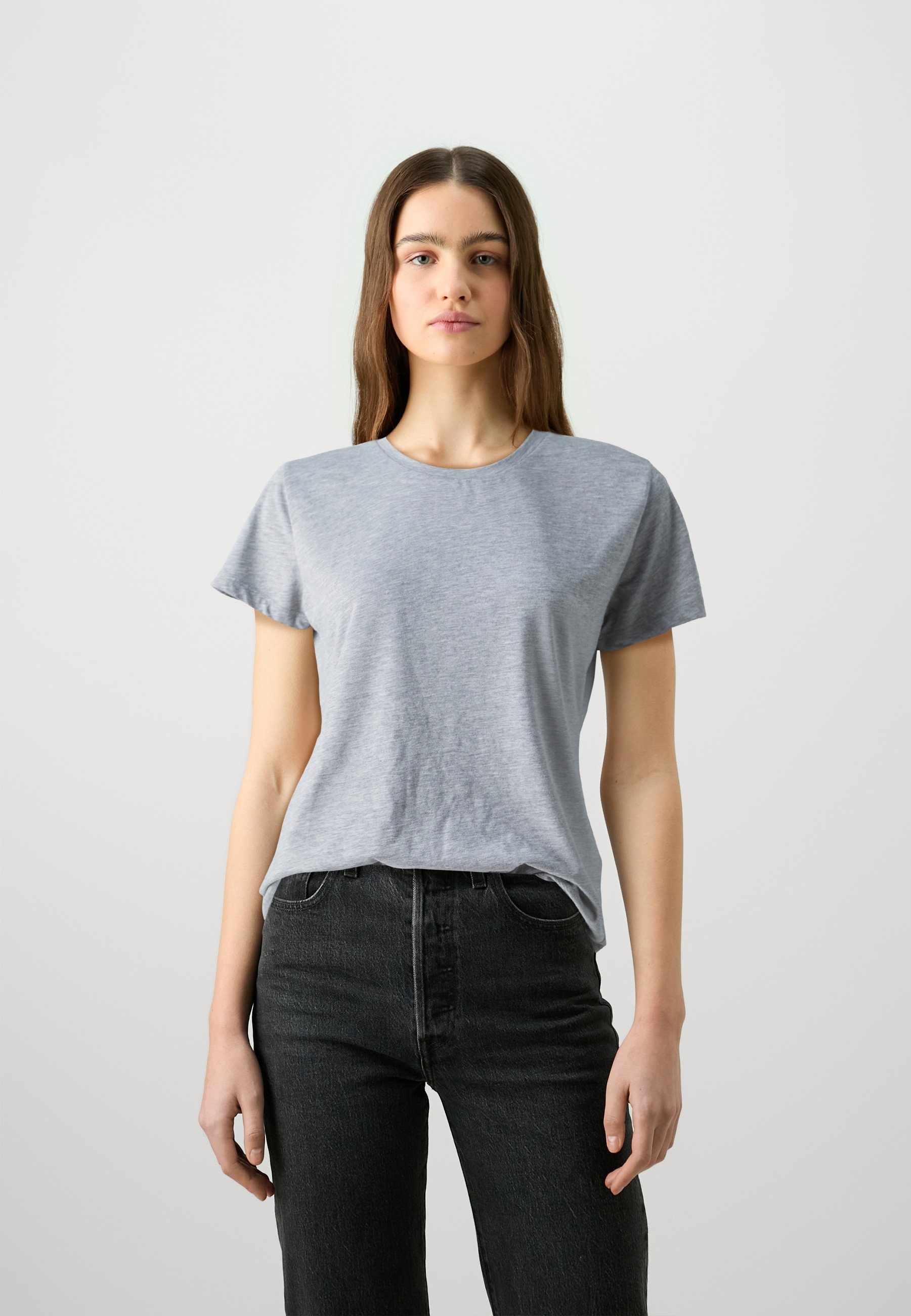 売れ筋商品|||サムス サムス Tシャツ レディース トップス SOLLY TEE SOLID - Basic T-shirt - grey melange Solly tee solid 205 Grey mel. | Samsøe Samsøe®