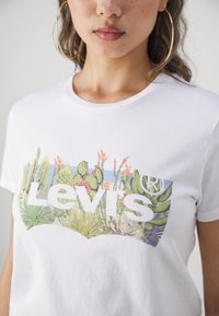 Levi's® Print T-shirt - bright white