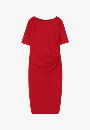 Piros, térdő hosszig érő ruha puha anyagból. Rövid ujjakkal, kerek nyakkivágással és redőzött oldalsó részletekkel a textúra fokozása érdekében.