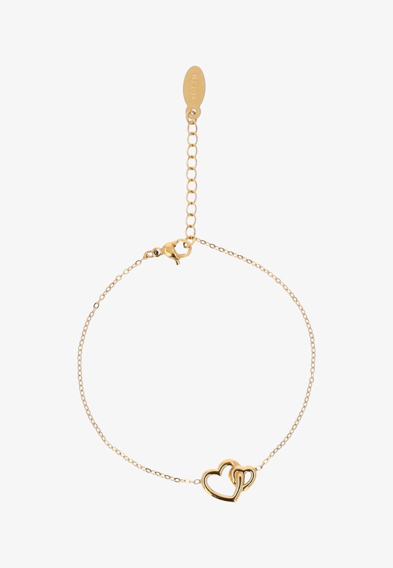 Zarter Goldkettchen-Armband mit zwei ineinandergreifenden Herzumrissen und verstellbarem Verschluss mit Verlängerungskettchen und kleinem Anhänger.
