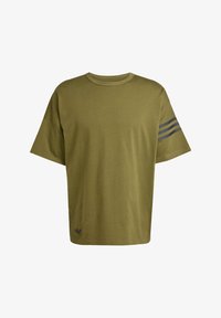 Nevybráno, focus olive