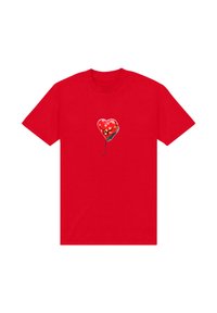Červené bavlněné tričko s grafikou balónku ve tvaru srdce v odstínech červené, se žlutými květinami a černým provázkem.