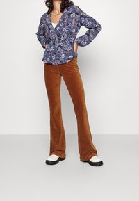 ONLY Broek - brown