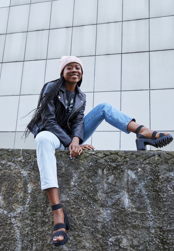 SOHOO - High heeled sandals3