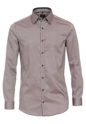 Męska koszula slim fit z długim rękawem w stonowanym kolorze mauve z klasycznym kołnierzem i czarnymi guzikami z przodu.