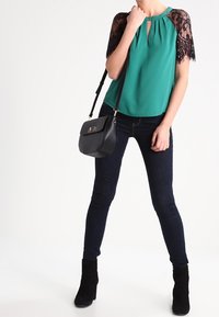 Vero Moda Camicetta - green