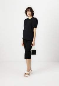 Vero Moda Maternity VMMKERRY O NECK  - Basic póló - black