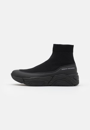 Sneakers alte - black
