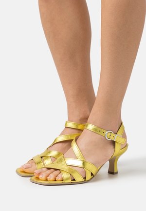 Gabor, Sandales - gold-coloured