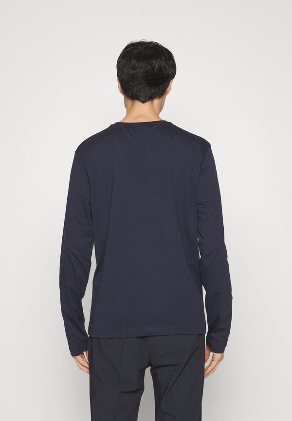 REG SHIELD - Long sleeved top2