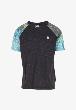 T-shirt noir avec texture granuleuse, manches raglan turquoise à motif et petit logo sur la poitrine. Manches courtes, col rond.