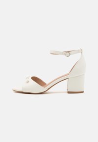 Sandaler - white