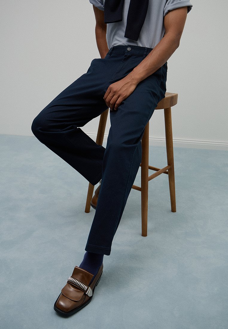 Armani Exchange Broek donkerblauw Armani Exchange Broek donkerblauw