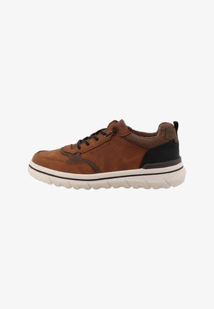 TOM TAILOR, SNEAKERS - Αθλητικά παπούτσια - cognac