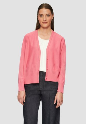s.Oliver BLACK LABEL MIT STRUKTURMUSTER AM SAUM - Strickjacke - koralle