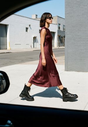 Buffalo, Platform ankle boots - black