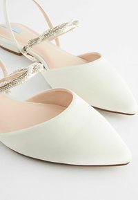 Next FOREVER COMFORT WEDDING  - Ballerinaskor med slingback - ivory