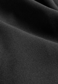 Next Housut - black
