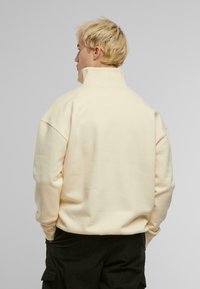 Urban Classics Sweatshirt - whitesand