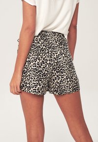 Herita DAISY PATTERNED  - Shorts - yellow