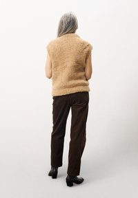 FRNCH Bodywarmer - camel