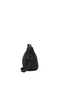 Schwarze Nylon-Schultertasche mit geschwungener Form, verstellbarem Tragegurt und silberner Hardware. Glatte Textur, minimalistisches Design.