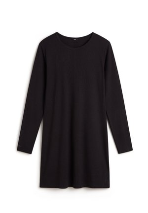 Robe noire à manches longues en tissu lisse, dotée d'un col rond et d'une silhouette droite avec un détail de logo près de l'ourlet de la manche.