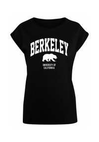 Juodas trumpomis rankovėmis marškinėliai, turintys baltą "BERKELEY" arką virš lokio grafikos ir žodžius "KALIFORNIJOS UNIVERSITETAS" žemiau.