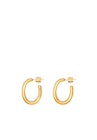 Pendientes de aro color dorado con un acabado liso y pulido. Diseño redondeado con una abertura ancha y cierre de presión. Con acentos de marca.