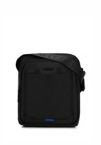 Borsa a tracolla nera realizzata in tessuto testurizzato, con una tasca frontale con zip, tracolla regolabile e un piccolo dettaglio blu nella parte inferiore.