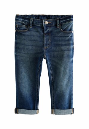 Jeans din denim albastru închis, cu manșete răsucite, având un talie cu elastic, buzunare frontale și posterioare, și cusături de contrast.