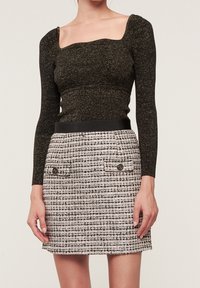 Motivi Stickad tröja - black