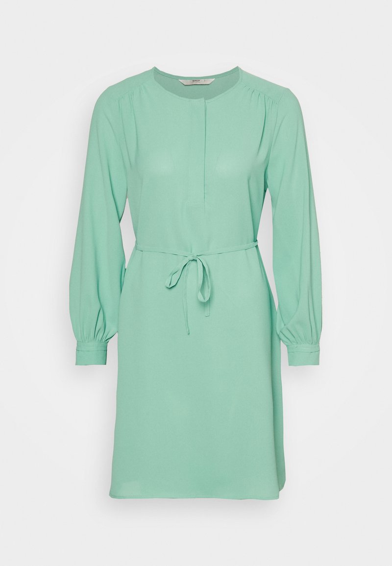 ONLY ONLMILLA BELT DRESS - Vestido camiseiro - creme de menthe